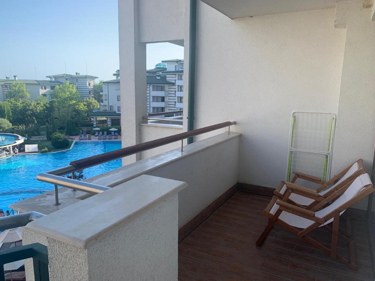 Kalina Private Apartments In Emerald Resort, רבדה מראה חיצוני תמונה