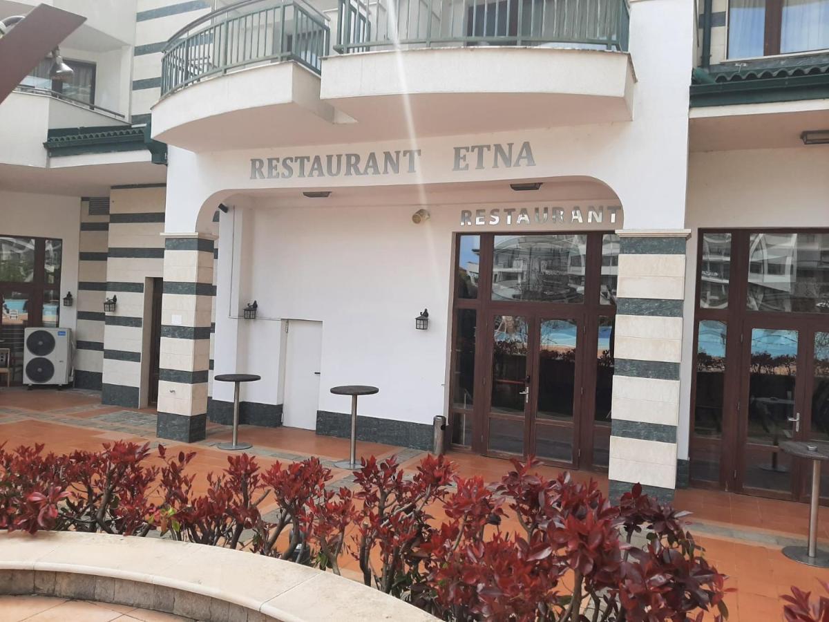Kalina Private Apartments In Emerald Resort, רבדה מראה חיצוני תמונה
