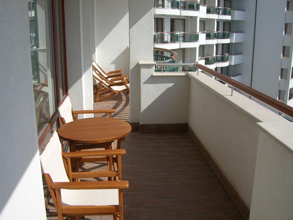 Kalina Private Apartments In Emerald Resort, רבדה חדר תמונה